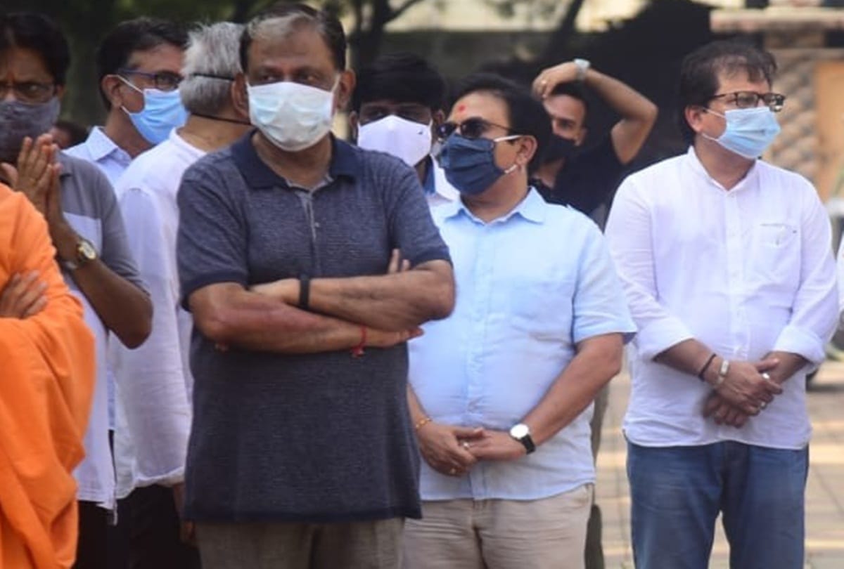 Ghanshyam Nayak aka nattu kaka Funeral dilip joshi munmun dutta asit modi bhavya gandhi TMKOC members spotted at actor's funeral