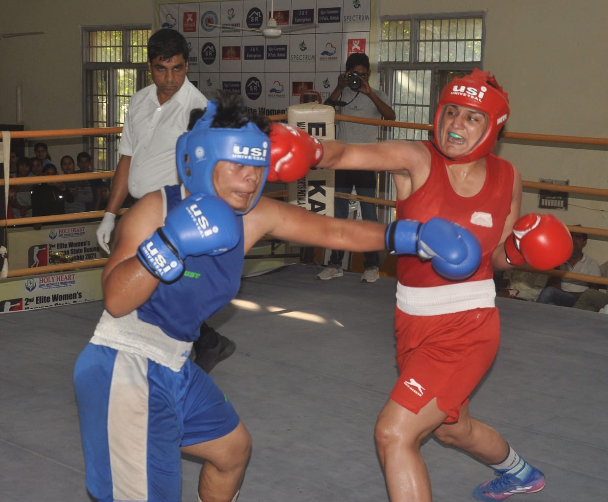 Hisar topper in senior women's boxing competition, Rohtak stood second