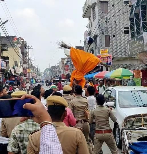 Police snatched CM's effigy