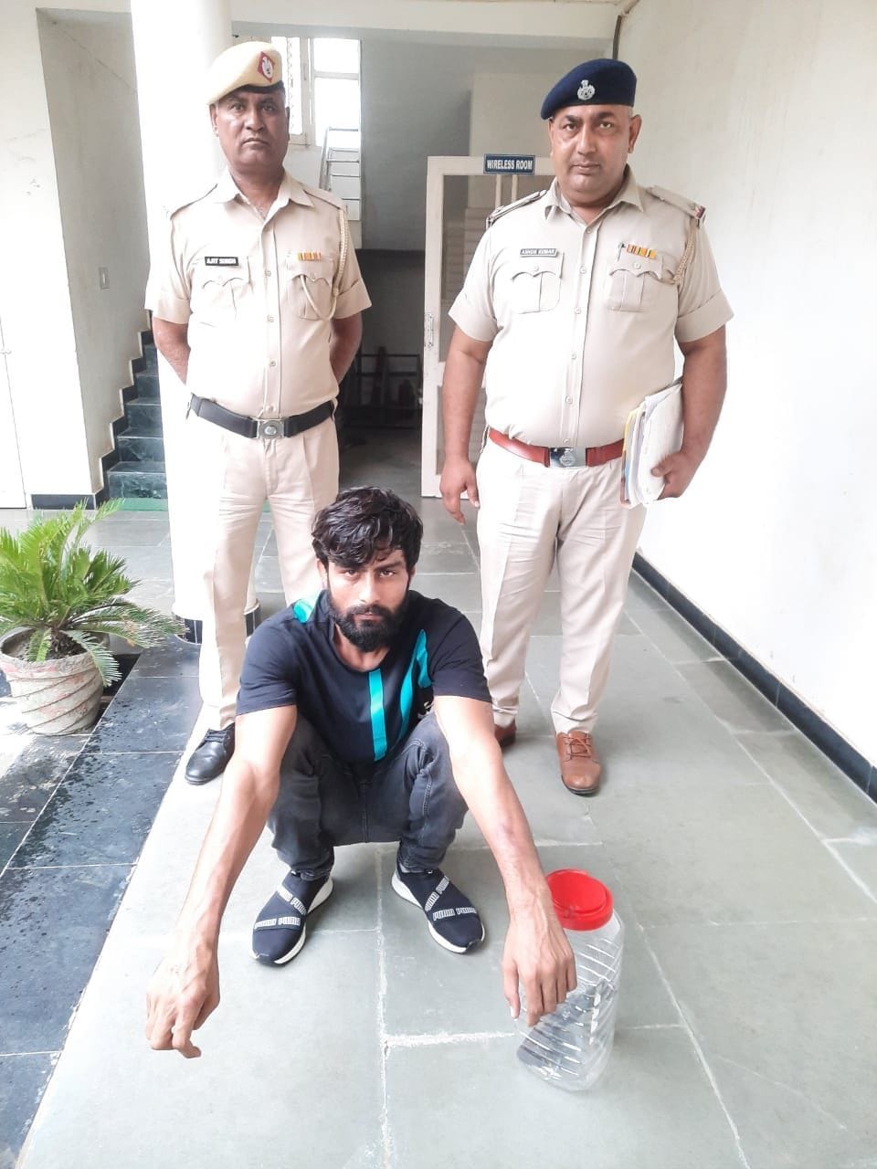 Bhambu attacked for not getting liquor contract