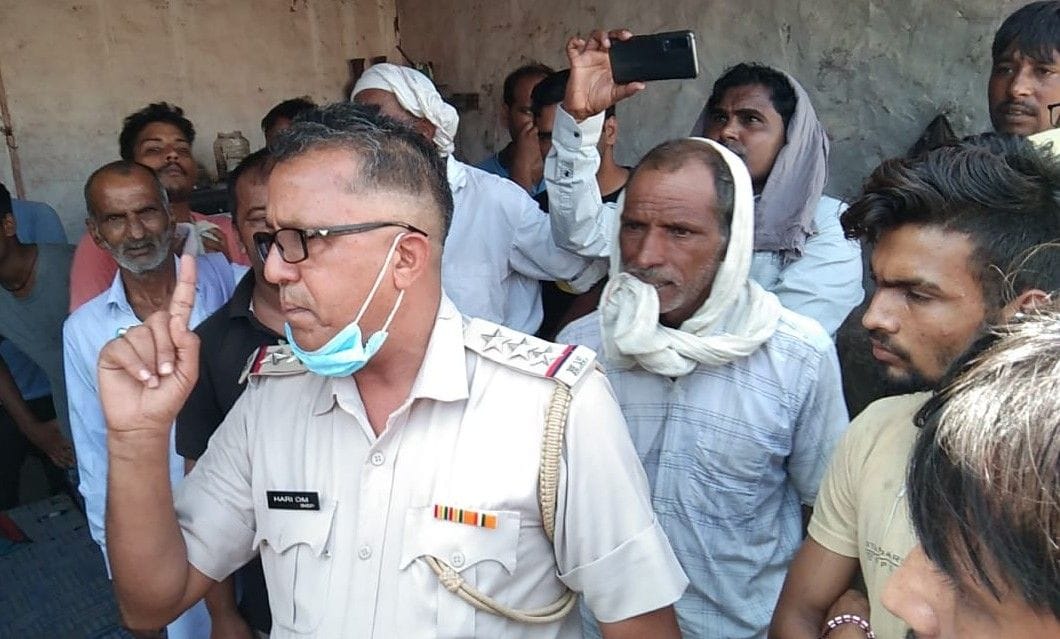 Villagers jammed when the attackers were not arrested