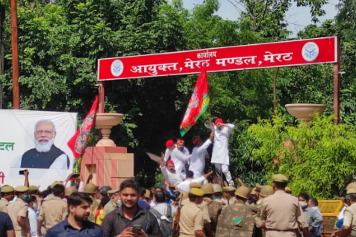 UP News: The farmers have protest in many places in Saharanpur and Meerut after Lakhimpur Kheri incident