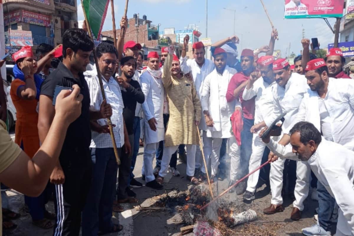 UP News: The farmers have protest in many places in Saharanpur and Meerut after Lakhimpur Kheri incident