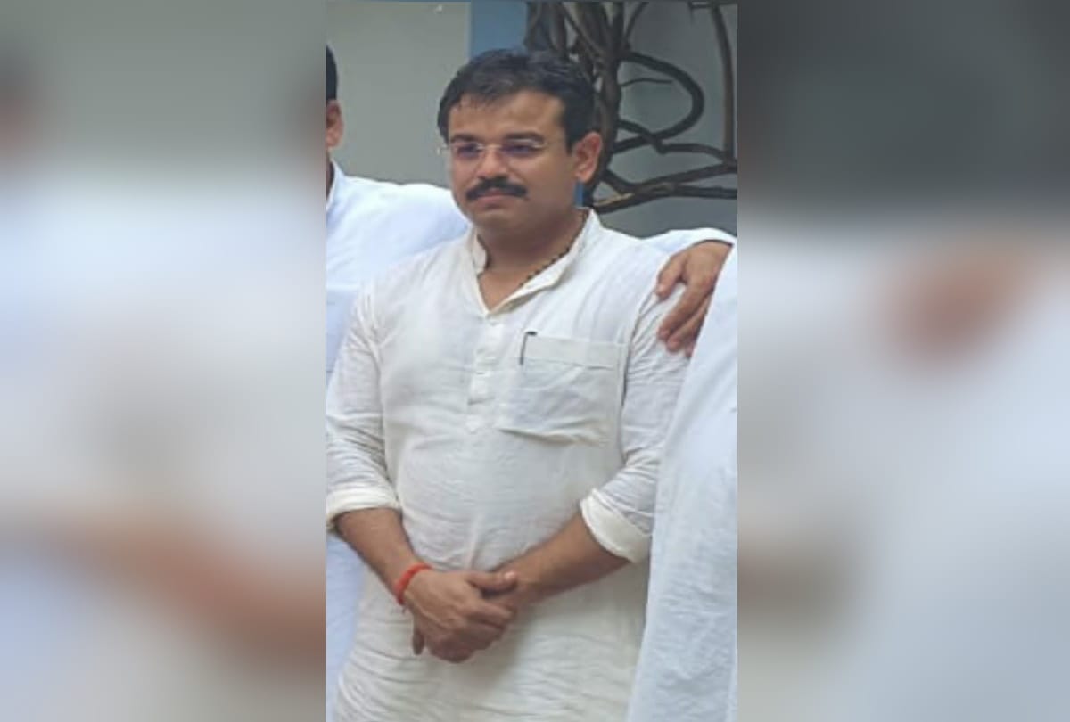 handling family business ashish is trying to enter in politics