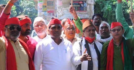 Politicians and farmers boil over Lakhimpur Kheri scandal