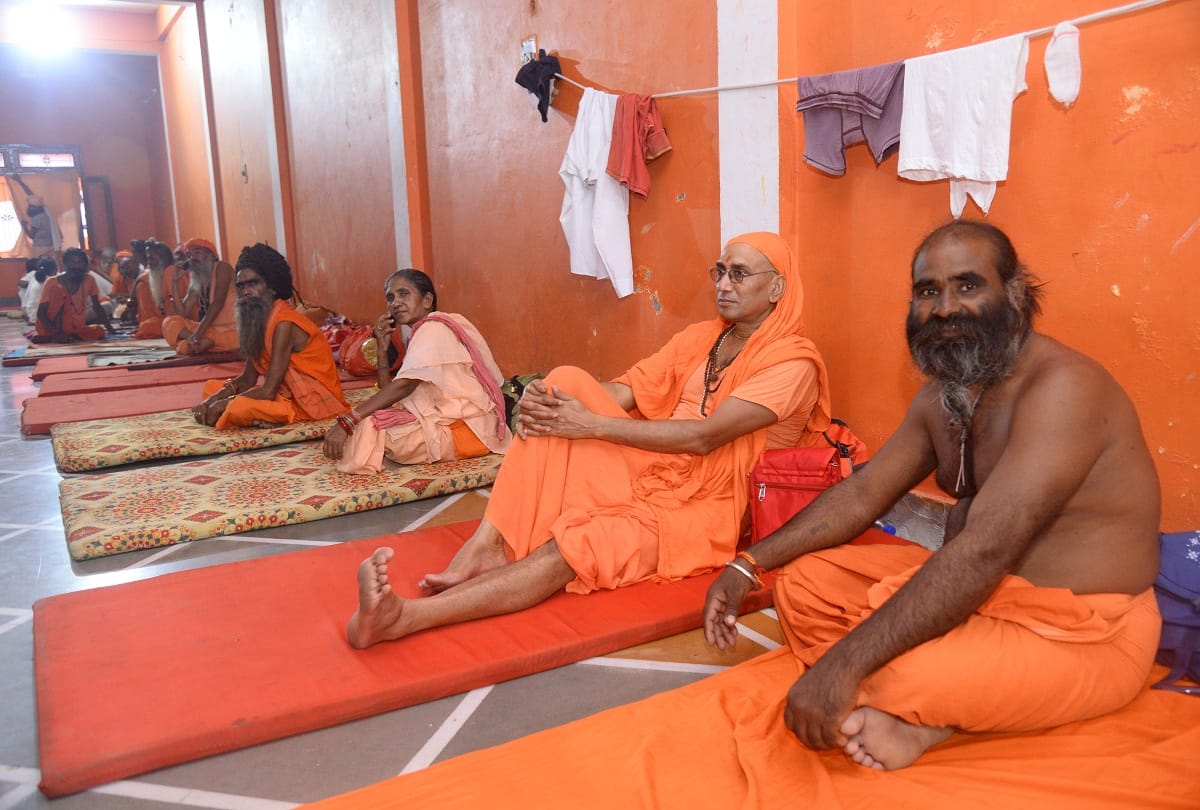 Narendra Giri: The lamp of salvation will be lit at the tomb of the Mahant, Shodashi worship today