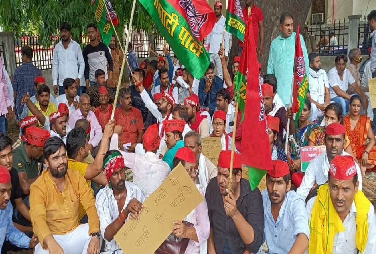 Lakhimpur Kheri Violence News:  up lakhimpur kheri violence: farmers sp congress aap workers protest in agra
