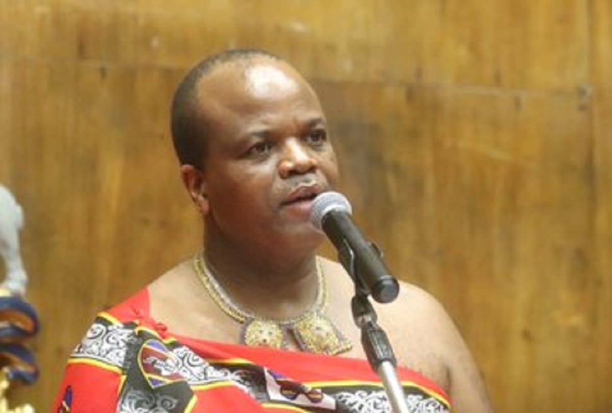 The king of this country marries a new girl every year find out how many wives and children kings have