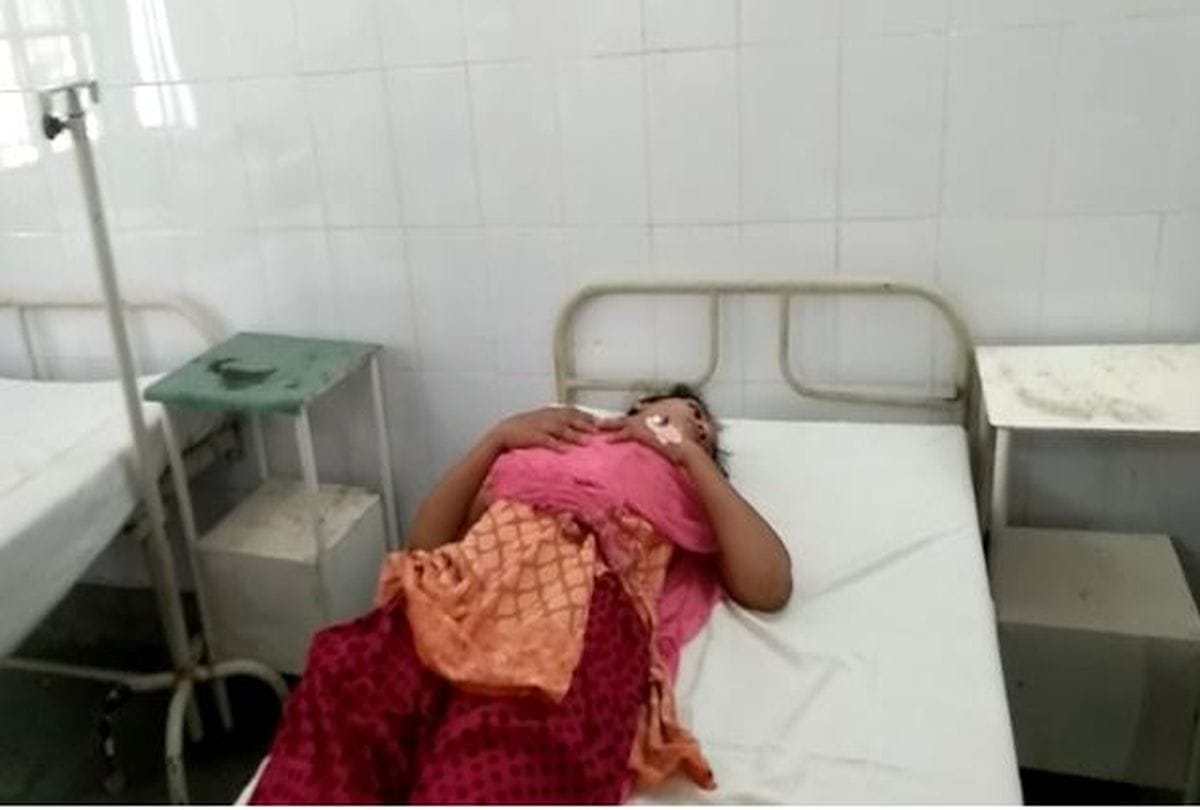 Dispute With Neighbor During Water Filling At Handpump In Bah Woman Attempted To Suicide