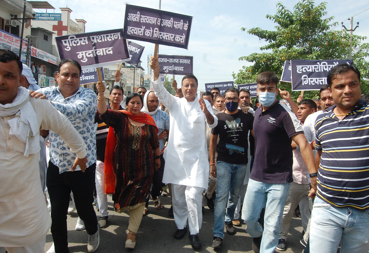 Surjewala took to the road with supporters