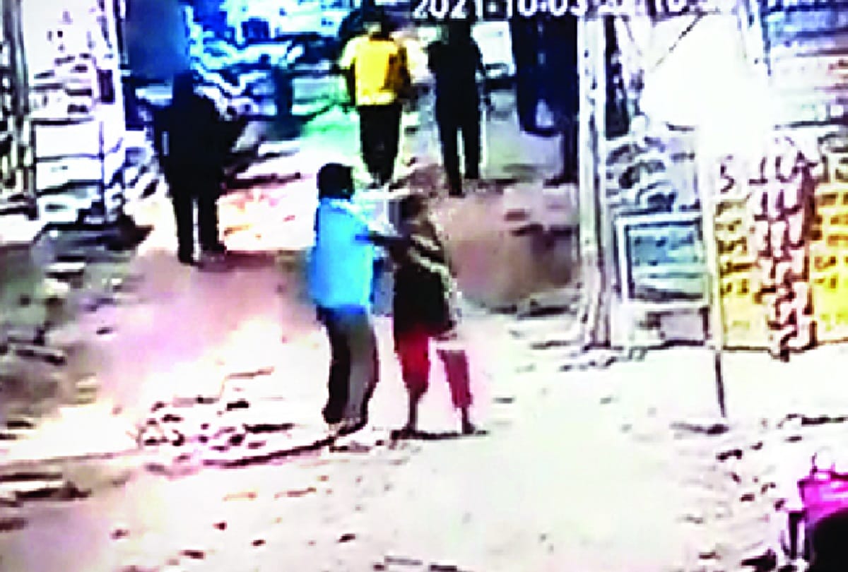 woman murdered in delhi after tussle