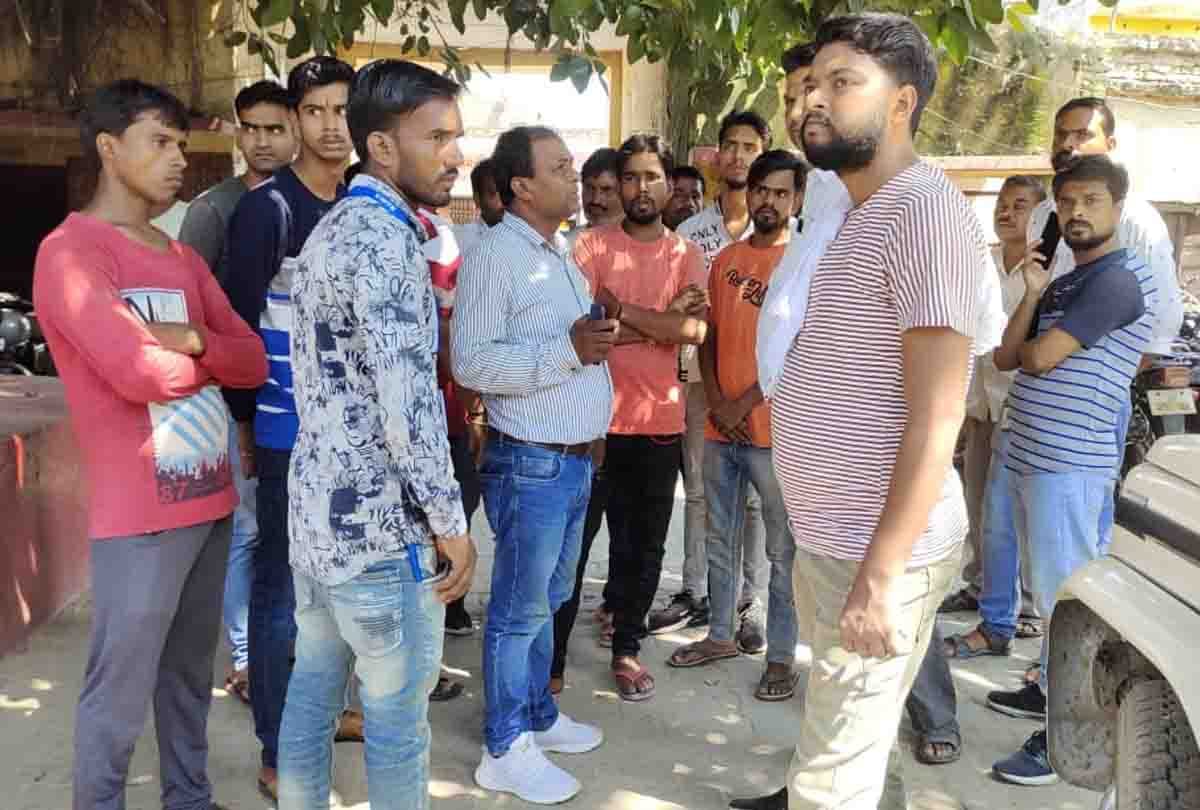 Farrukhabad: Lineman was assaulted by policemen