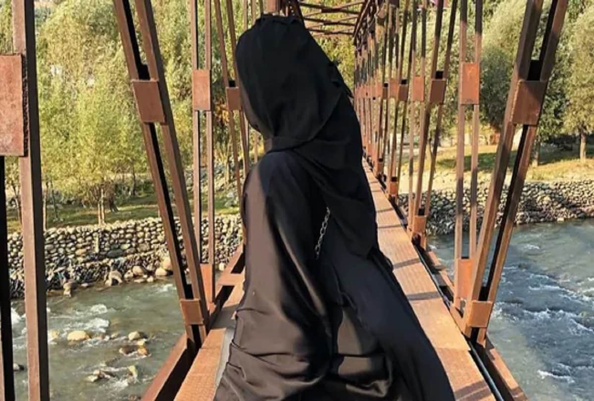 actress who quits films industry for islaam and other reasons sofiya hayat zaira wasim sana khan