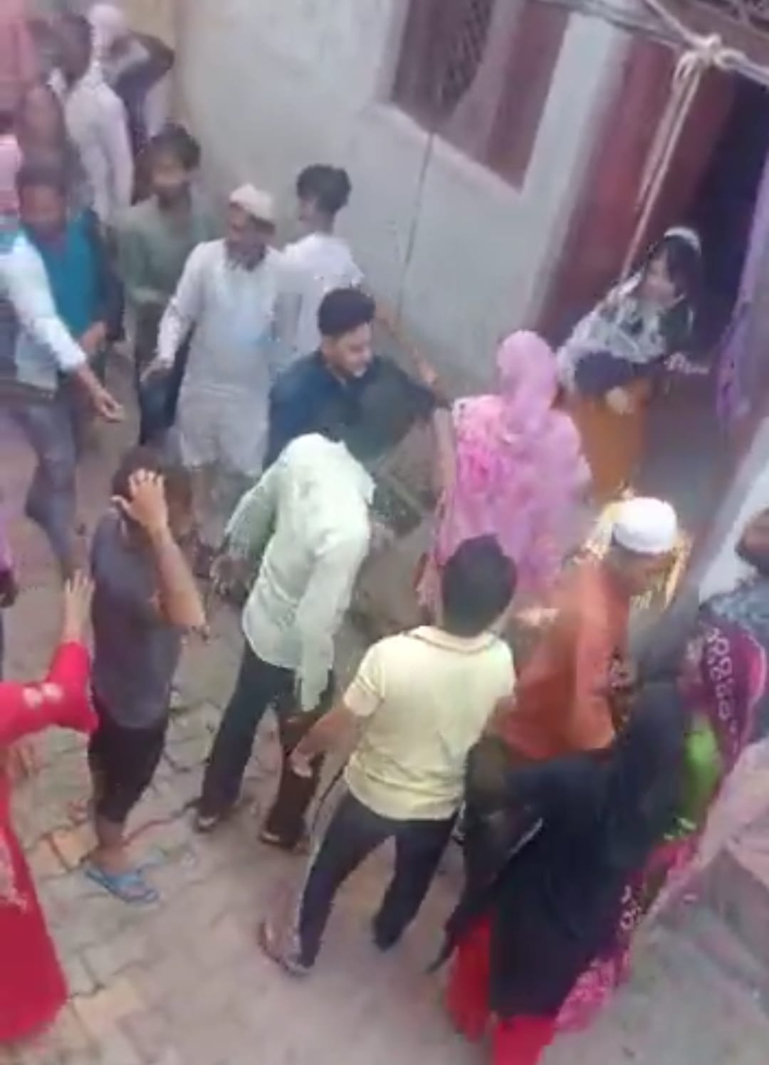 Conflict between two sides in Pathankot locality
