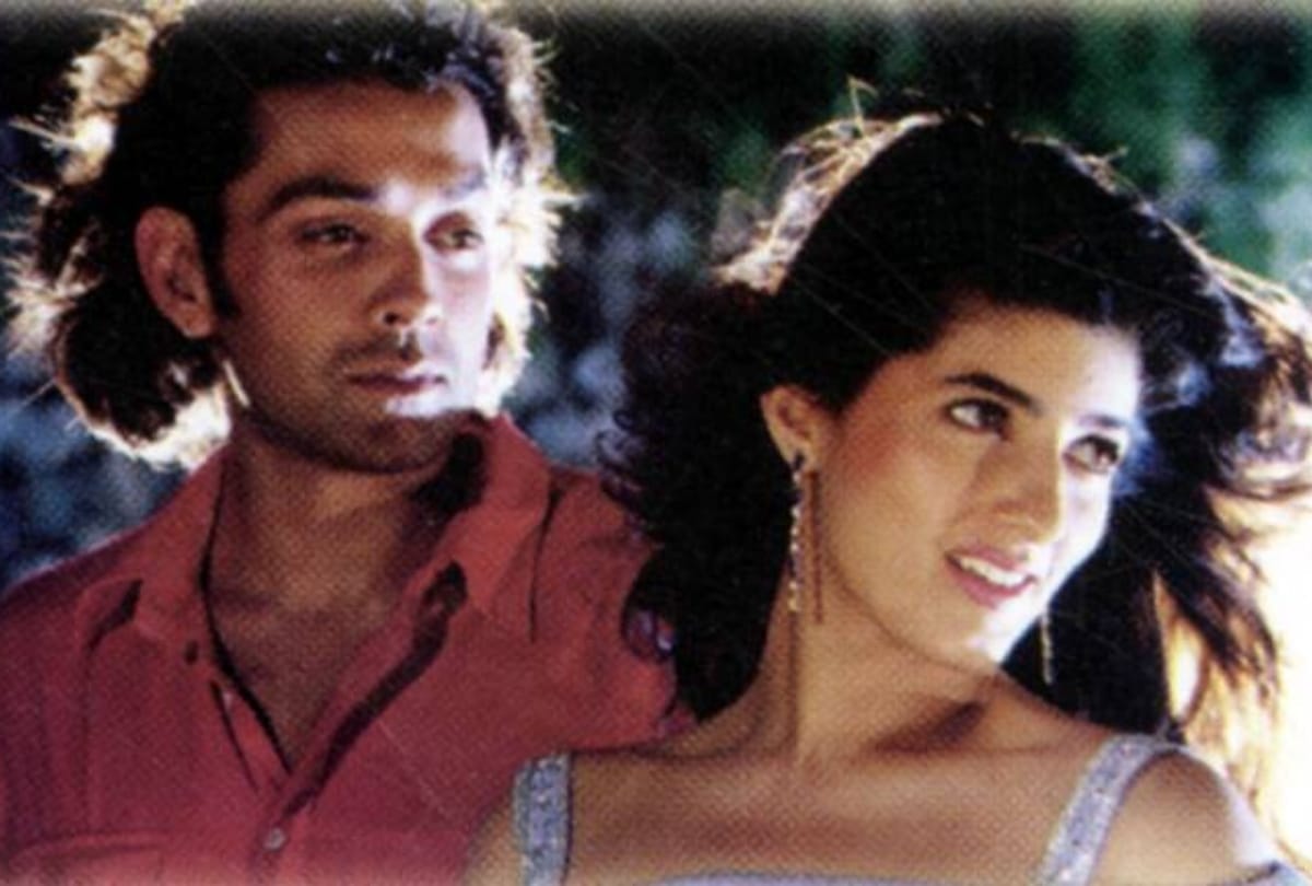 Bobby Deol reached the premiere of the film Barsaat after breaking his leg know the funny facts related to the film