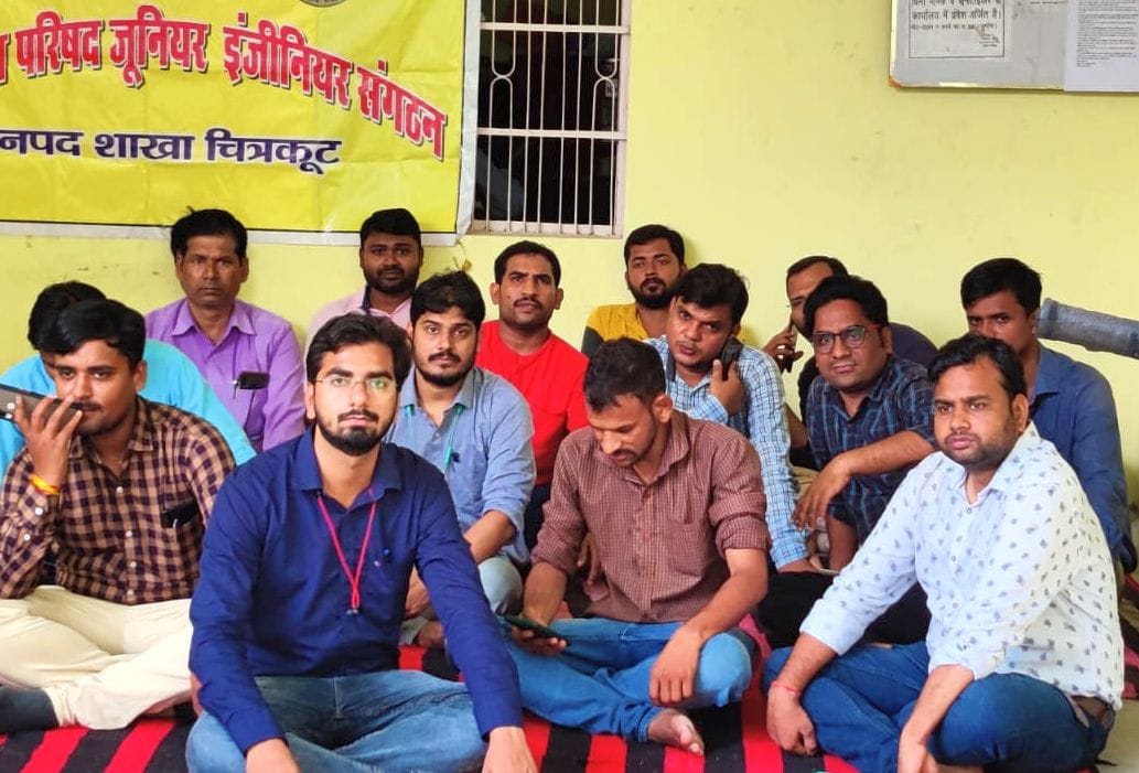 JE agrees on assurance, picket ends