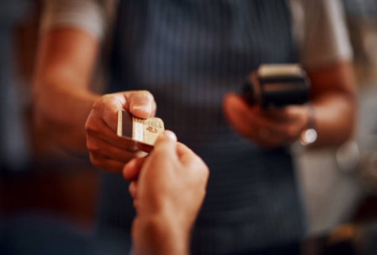 credit card expiry date meaning details in hindi
