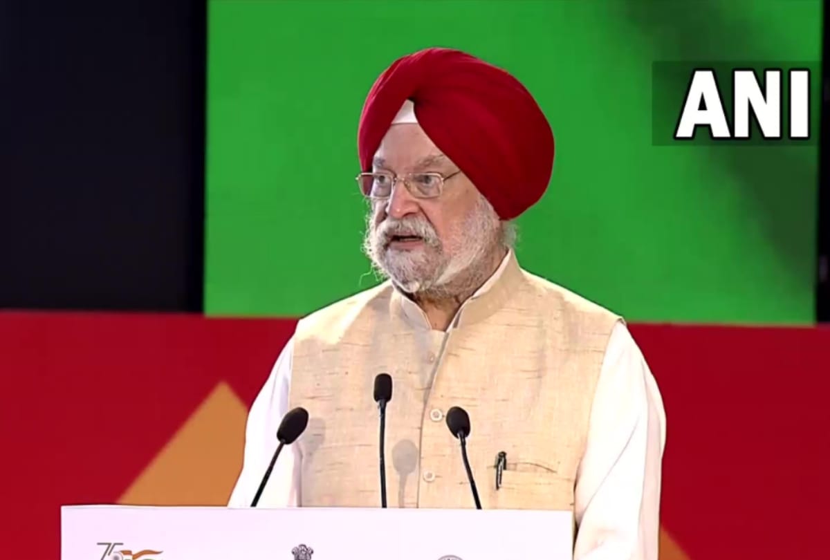 Hardeep Singh Puri says Modi govt ready to bring petrol under GST but states unlikely to agree