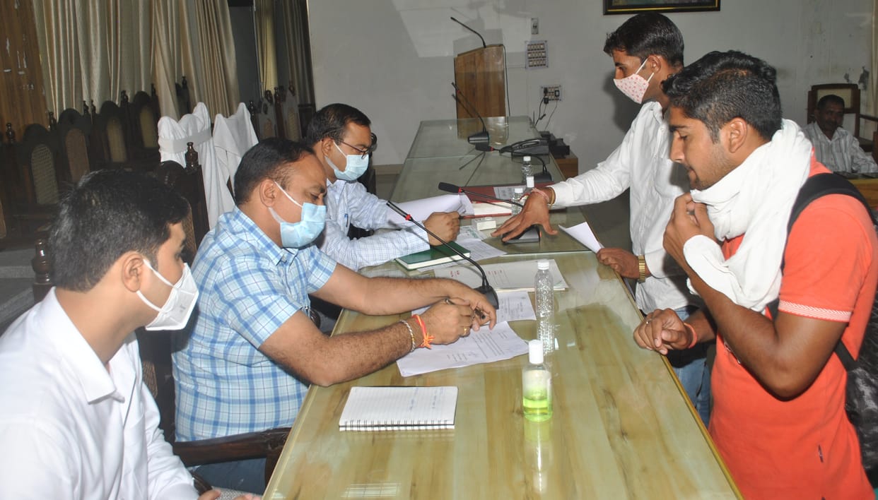 Three tehsils, complaints came 82, five were resolved