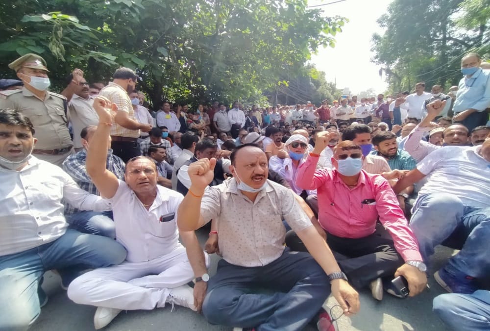 Uttarakhand Officer Staff Teacher Coordination Committee Hunkar Rally in dehradun Photos