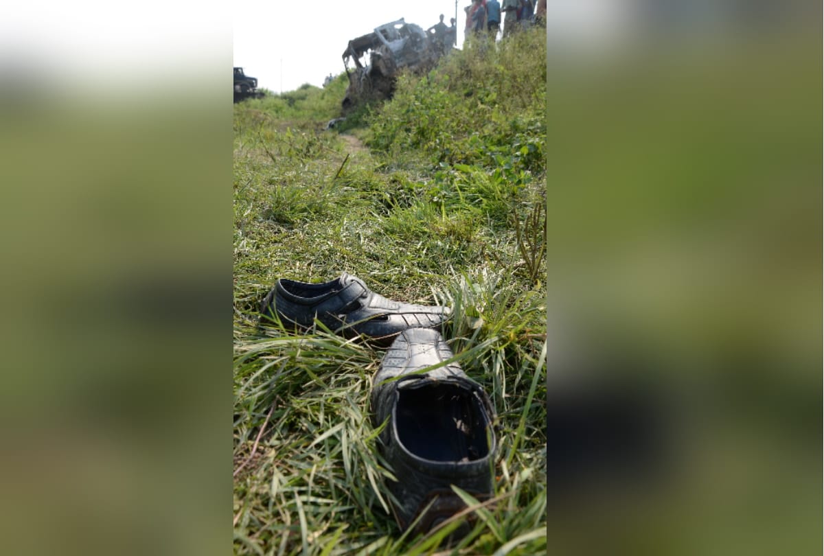 Lakhimpur Kheri Violence News Update: Slippers were scattered on the roads, the crop was broken