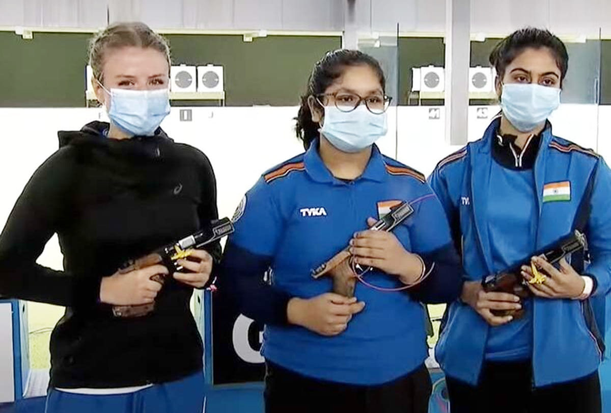 India's Naamya Kapoor Wins Gold in Women's 25m Pistol in ISSF Junior World Championship; Manu Bhaker wins bronze