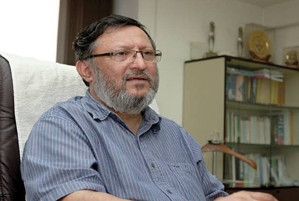 Retired IAS officer Shakti Sinha passed away