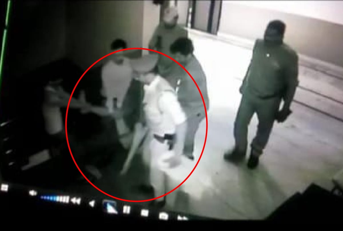 Manish Gupta murder case Murdered policemen trying to appear in court