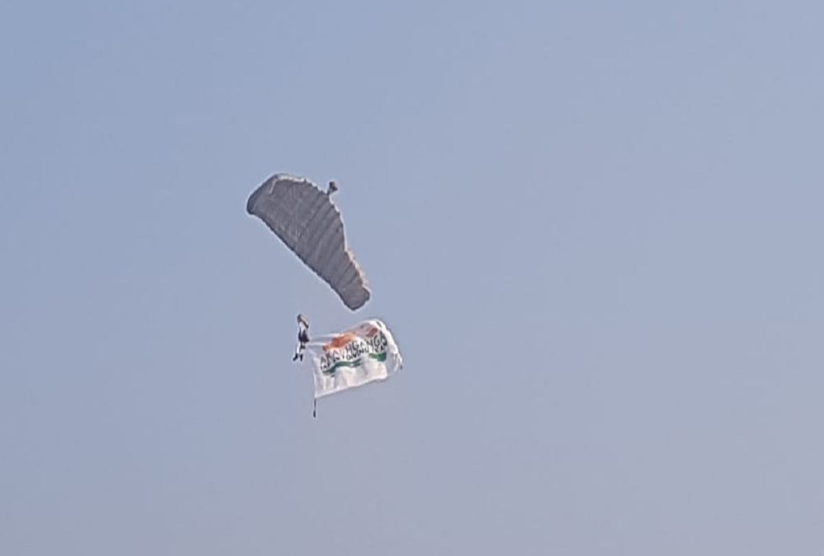 Agra afs team flied at eight thousand feet in sky at hindon afs ghaziabad