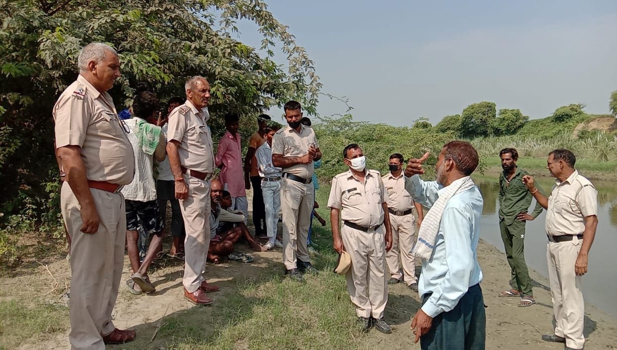 Six-year-old child drowned in drain number-8, search continues