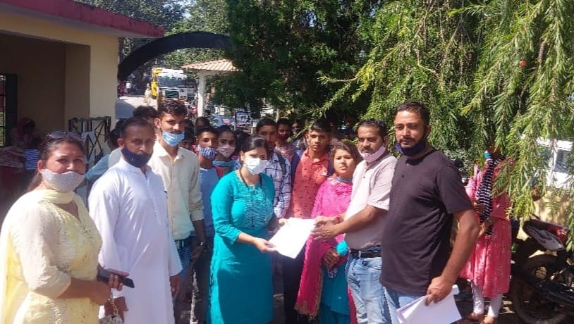 Old Student Association raised the demand to fill the vacant post in Baroh College