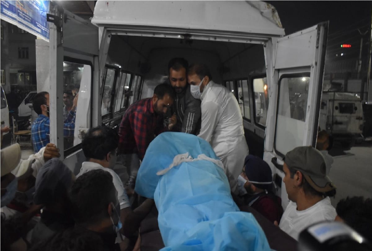 Killing of Kashmiri Pandit Bindru: Daughter said - terrorists have courage, then come forward and face me, you only...