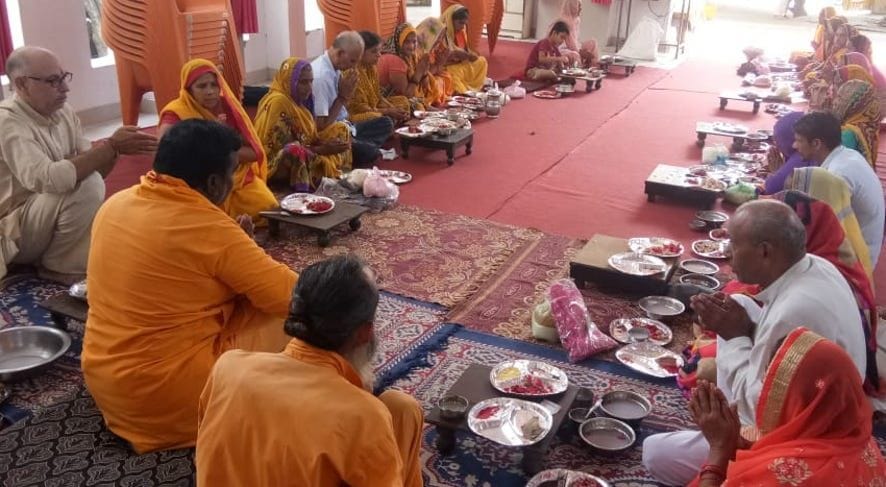 Kalash Yatra came out with the chants of Goddess