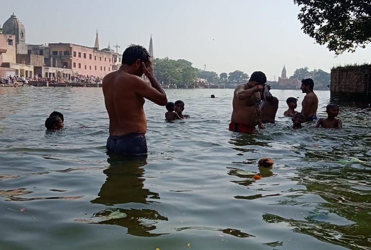 devotees gathered at Pindara in Jind