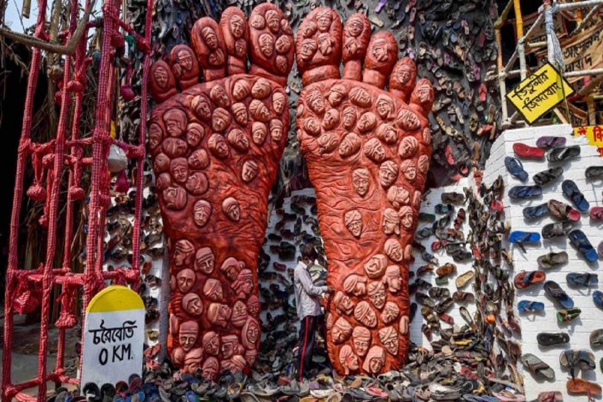 We are farmers, not terrorists': Kolkata Durga Puja pandal depicts farm law agitation
