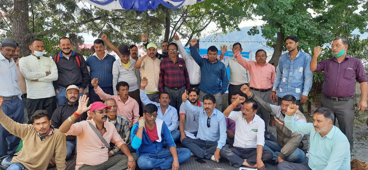 Protest by Galla Vendors