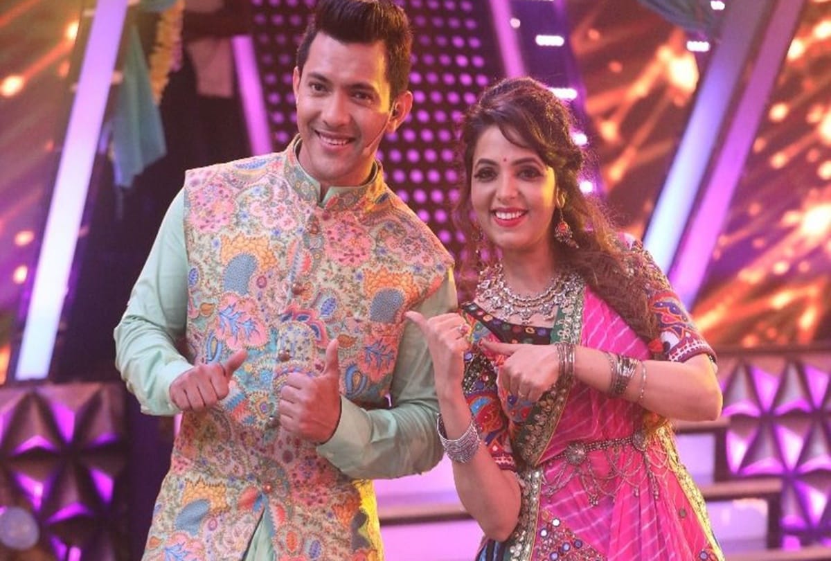 Navaratri 2021 Kumar sanu alka yagnik udit narayan pawandeep rajan and arunita kanjilal to perform at shaandaar navaratri night