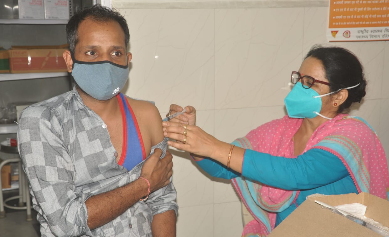 Corona infected custom officer from Mumbai admitted to PGI