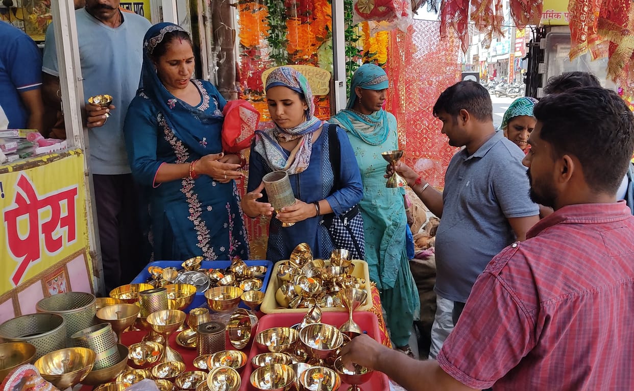 Sharadiya Navratri: Today morning from 6.17 to 7.07, do Ghat establishment