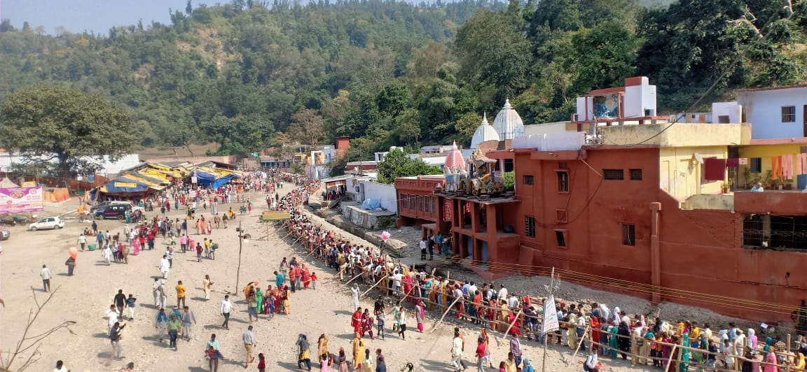 Shardiya Navratri fair begins with Vedic chanting