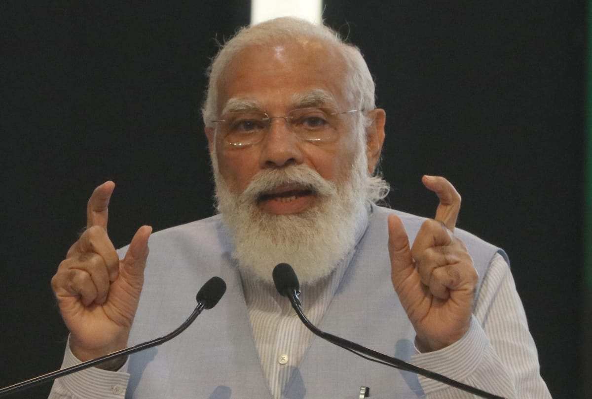 PM Narendra Modi focused on core voter for UP election 2022.