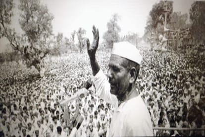 UP: Chaudhary Mahendra Singh Tikait death anniversary today, read full story