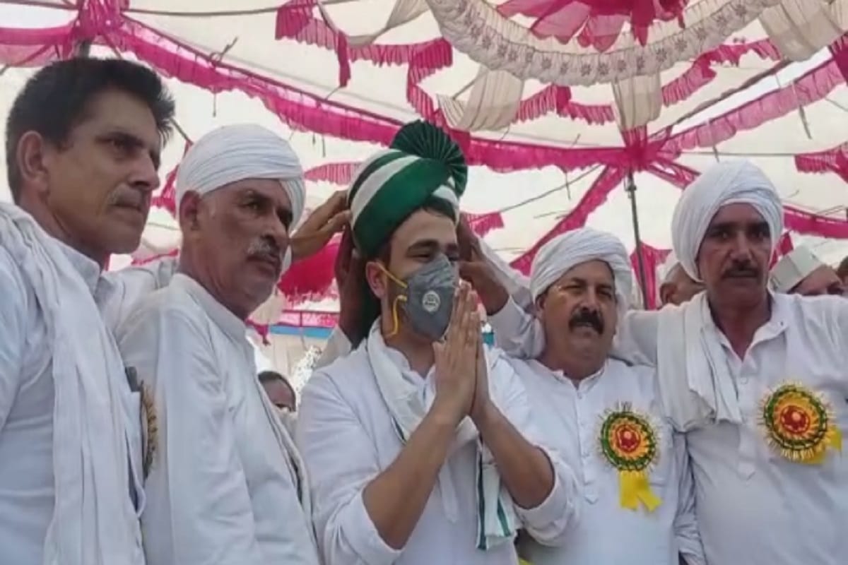 RLD President Jayant Chaudhary gets emotional during speech in Muzaffarnagar and see photos