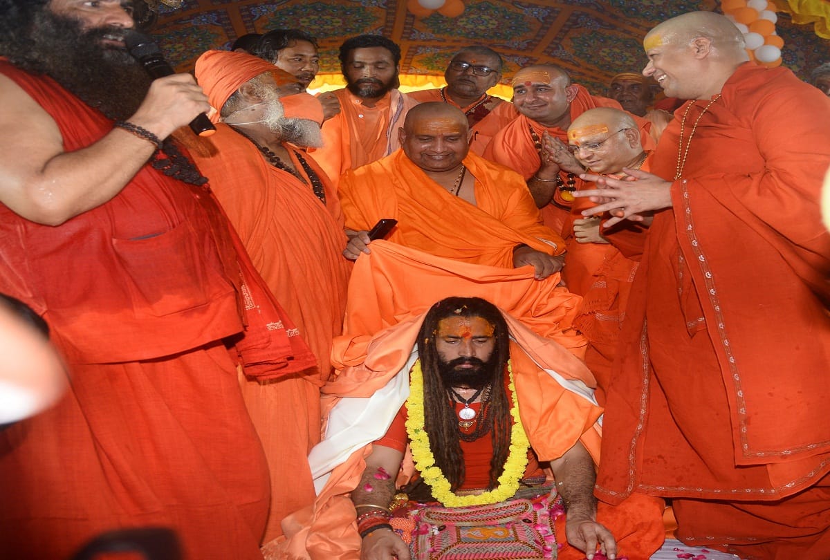 Balveer Giri said as soon as he took over the throne of Mutt Baghambari - there is no peace without revealing the truth of Mahant Narendra Giri death