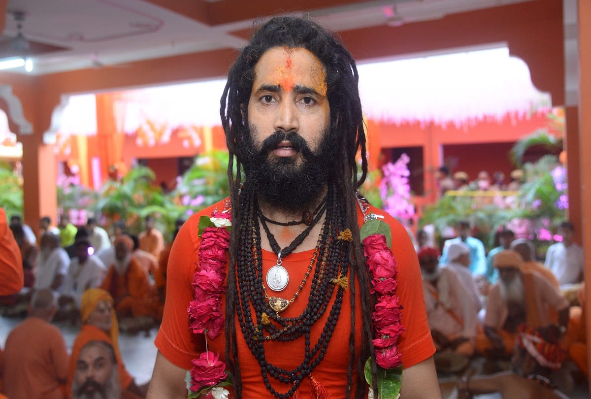 Balveer Giri said as soon as he took over the throne of Mutt Baghambari - there is no peace without revealing the truth of Mahant Narendra Giri death