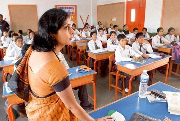 Delhi: Online presence mandatory for appearing in school exams