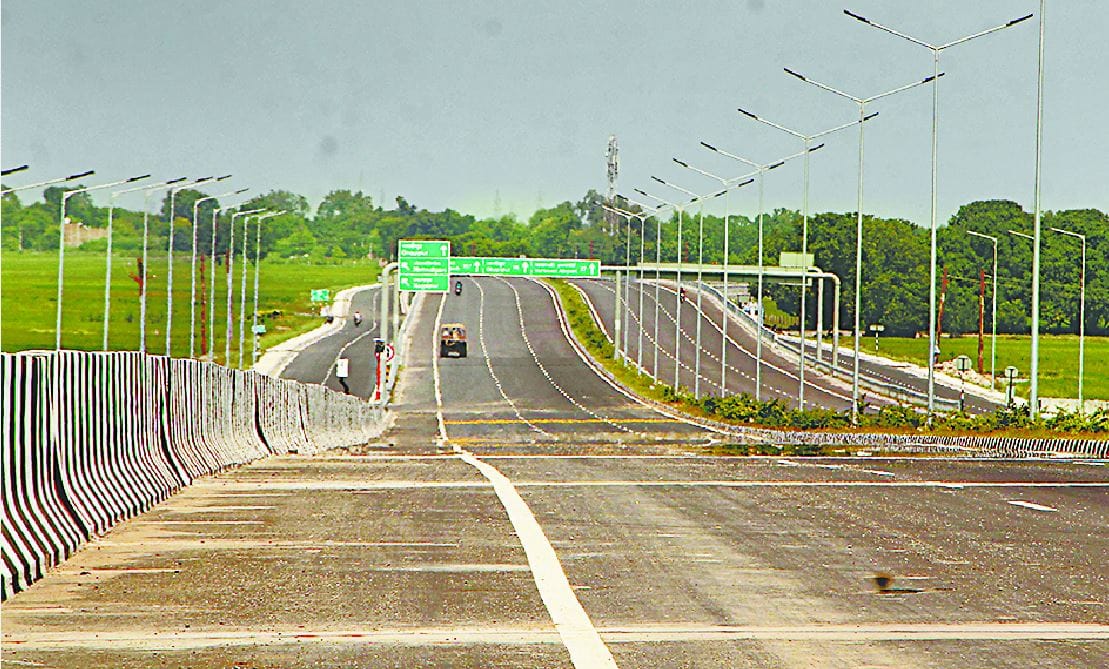 PM narendra Modi in varanasi  will be inaugurated Ring road  parking cng biogas plant and bridges
