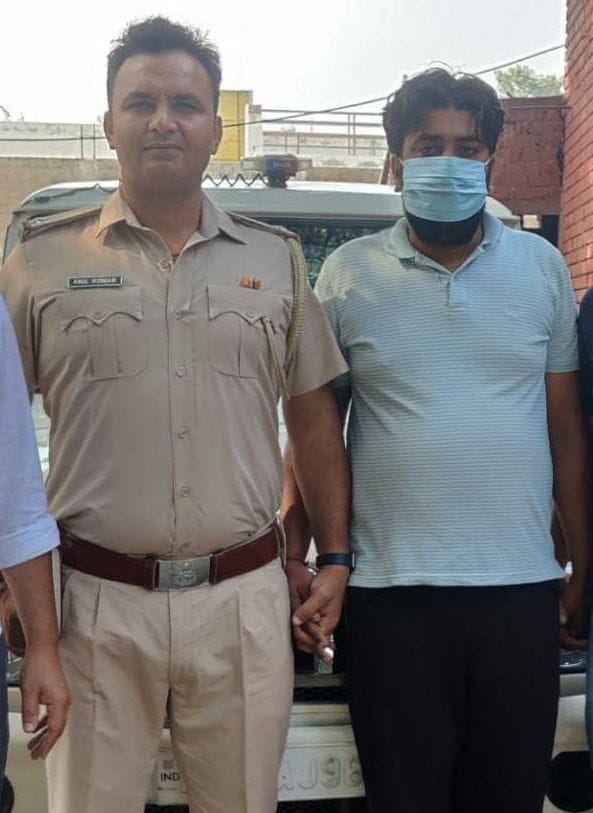 Sumit was murdered in a transaction of 2.5 lakh rupees, accused arrested