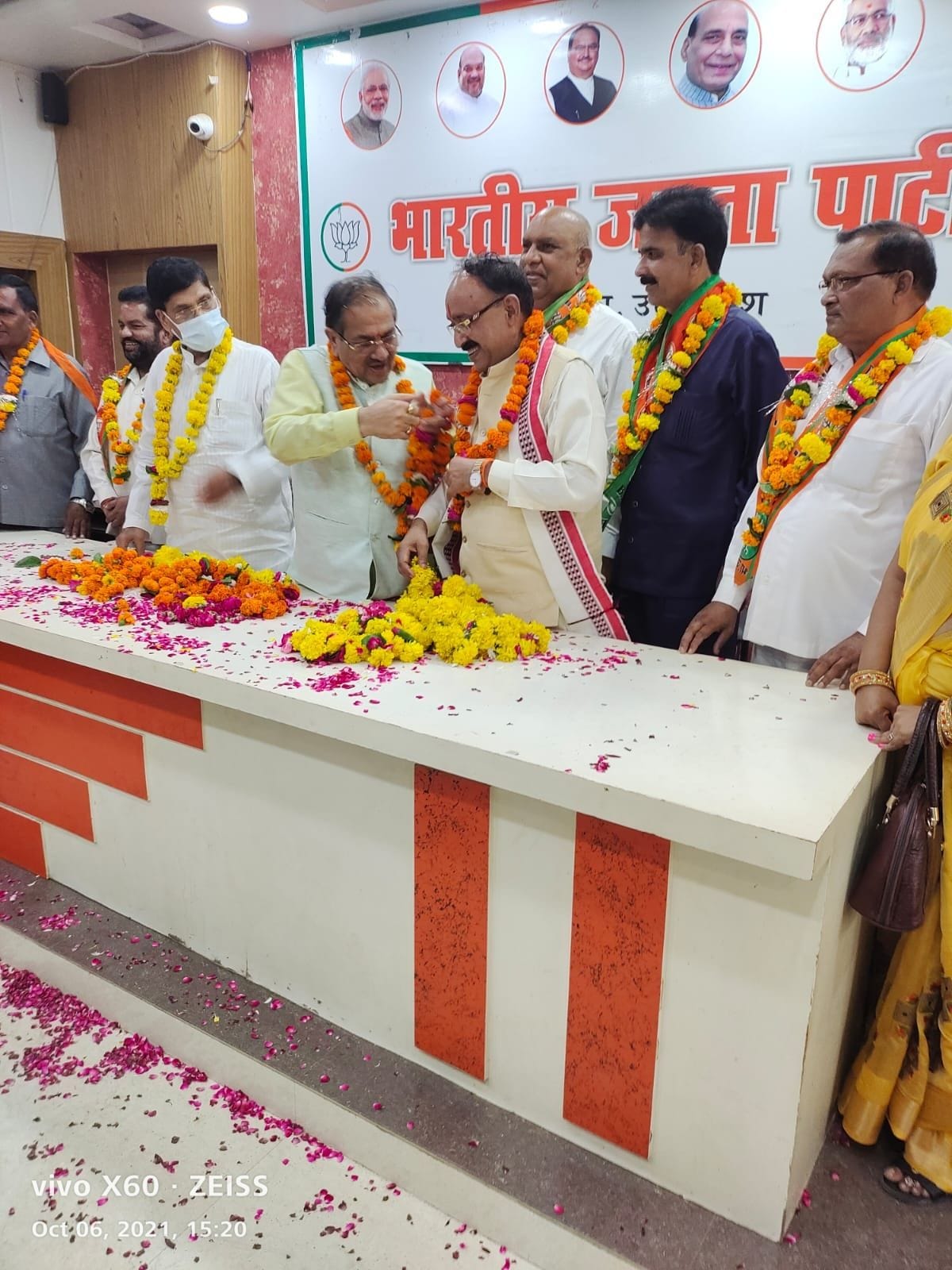 Hathras: Many BSP leaders including former district president joined BJP