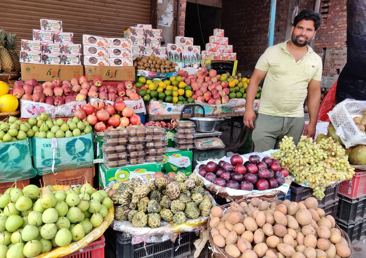 Fruits and vegetables become expensive on Navratri festival